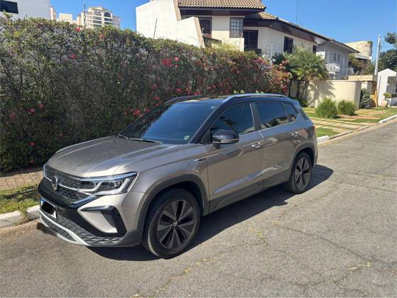 VOLKSWAGEN TAOS 1.4 250 TSI TOTAL FLEX HIGHLINE AUTOMÁTICO